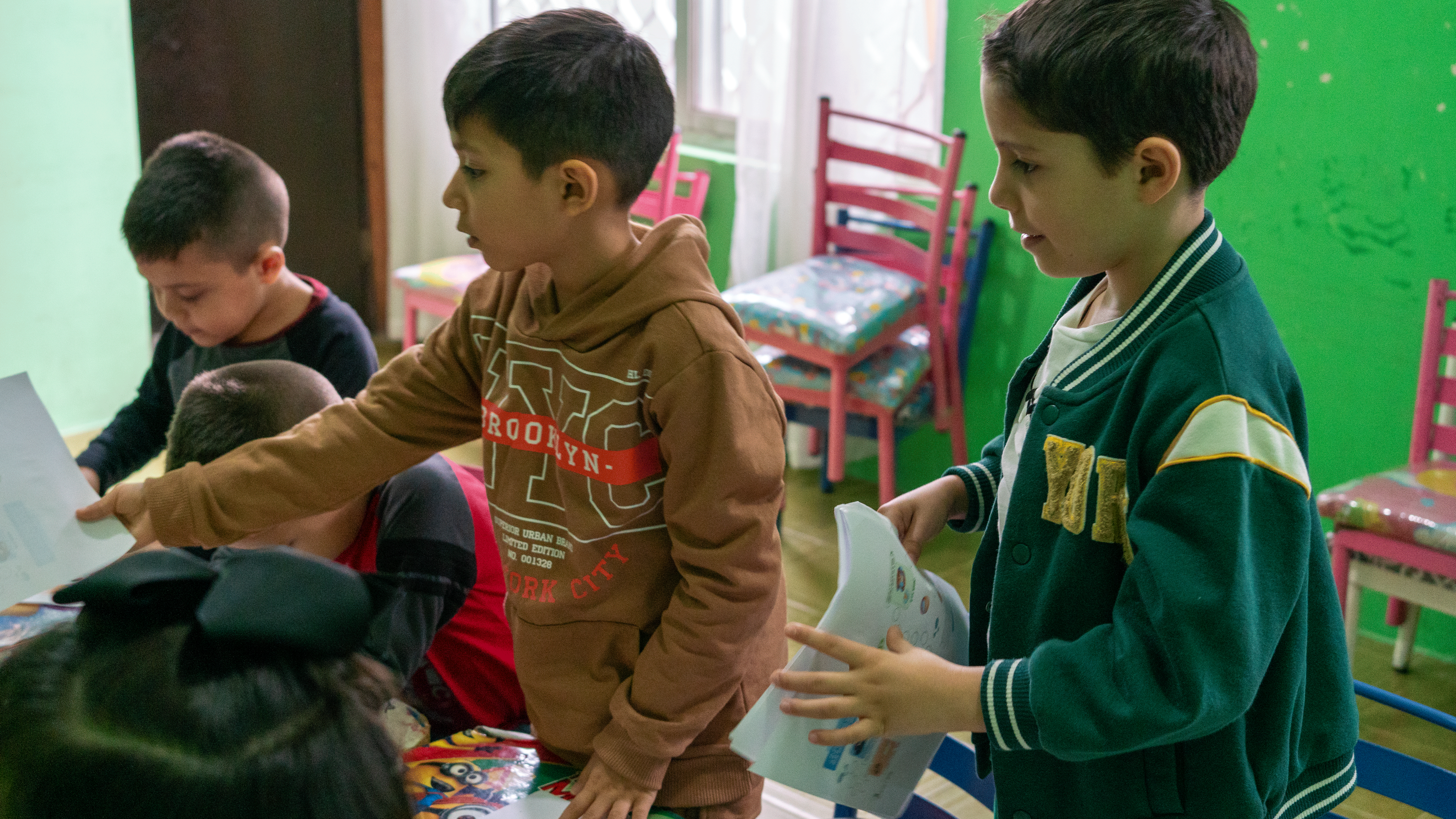 Imagen de niños en clase